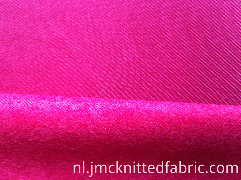 Breng kasjmier fluweel uit Spend Cashmere Velvet